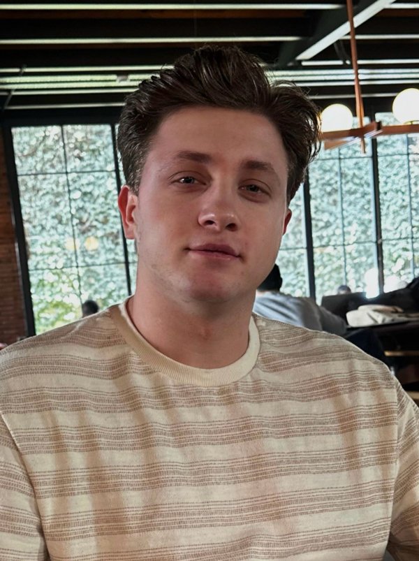 Boğaçhan Emre M***