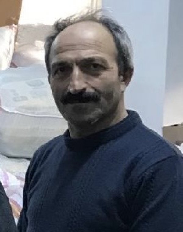 EKREM K*****