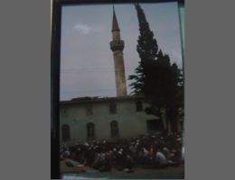 ESKİ CAMİDE BAYRAM NAMAZI